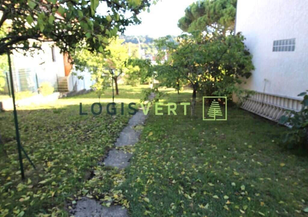 Terrain à PALAISEAU