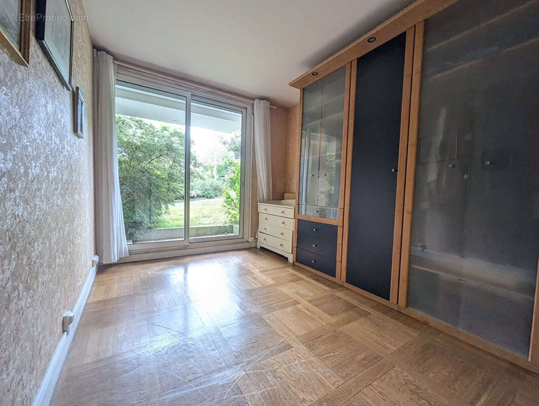 Appartement à FONTENAY-SOUS-BOIS