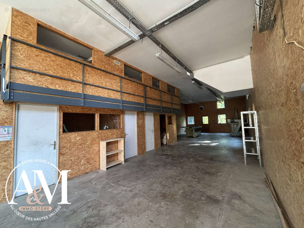 Appartement à LA SALLE-LES-ALPES
