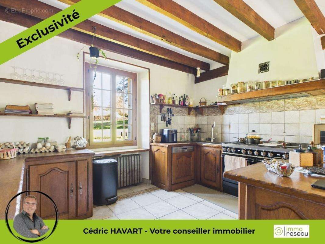Maison à LIGNAC