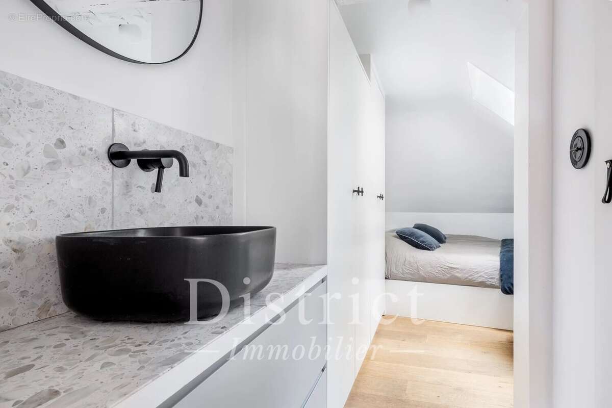 Appartement à PARIS-4E