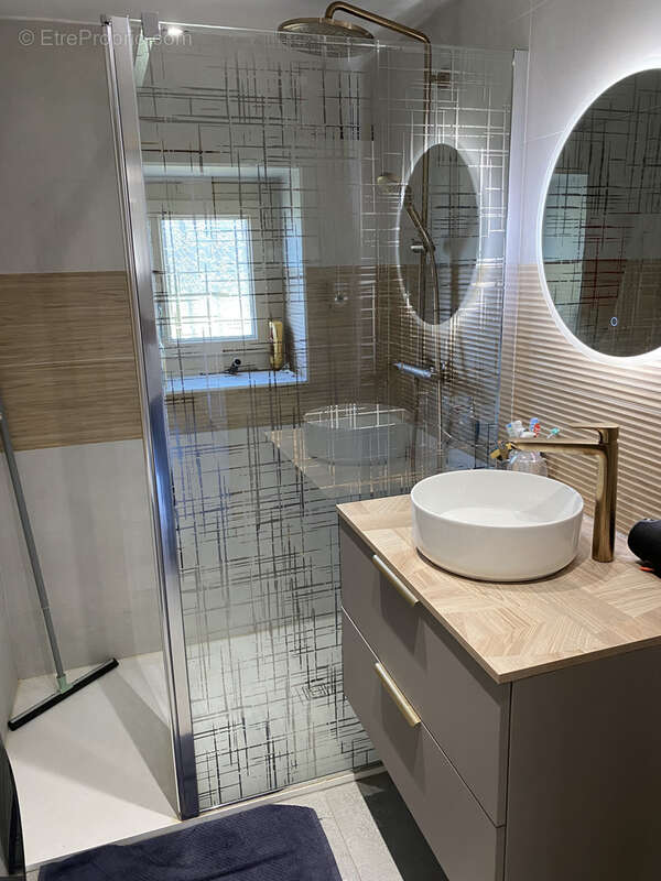 Maison à MONT-SAINT-SULPICE