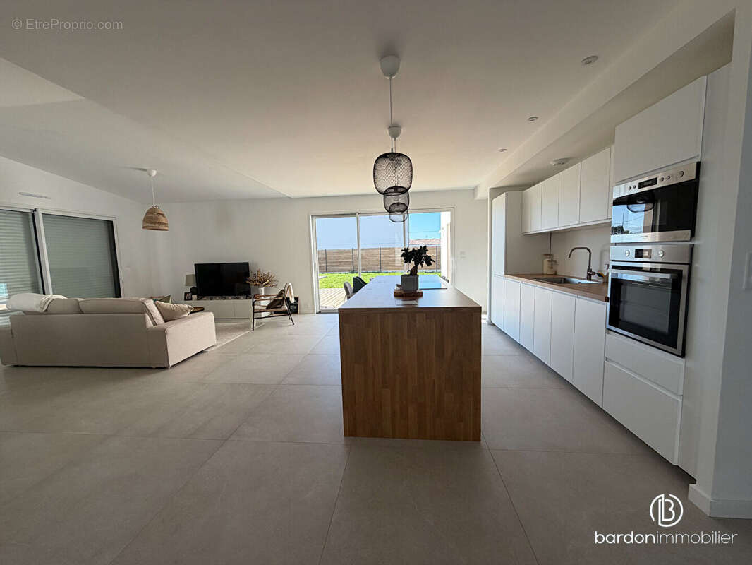 Maison à SALLERTAINE