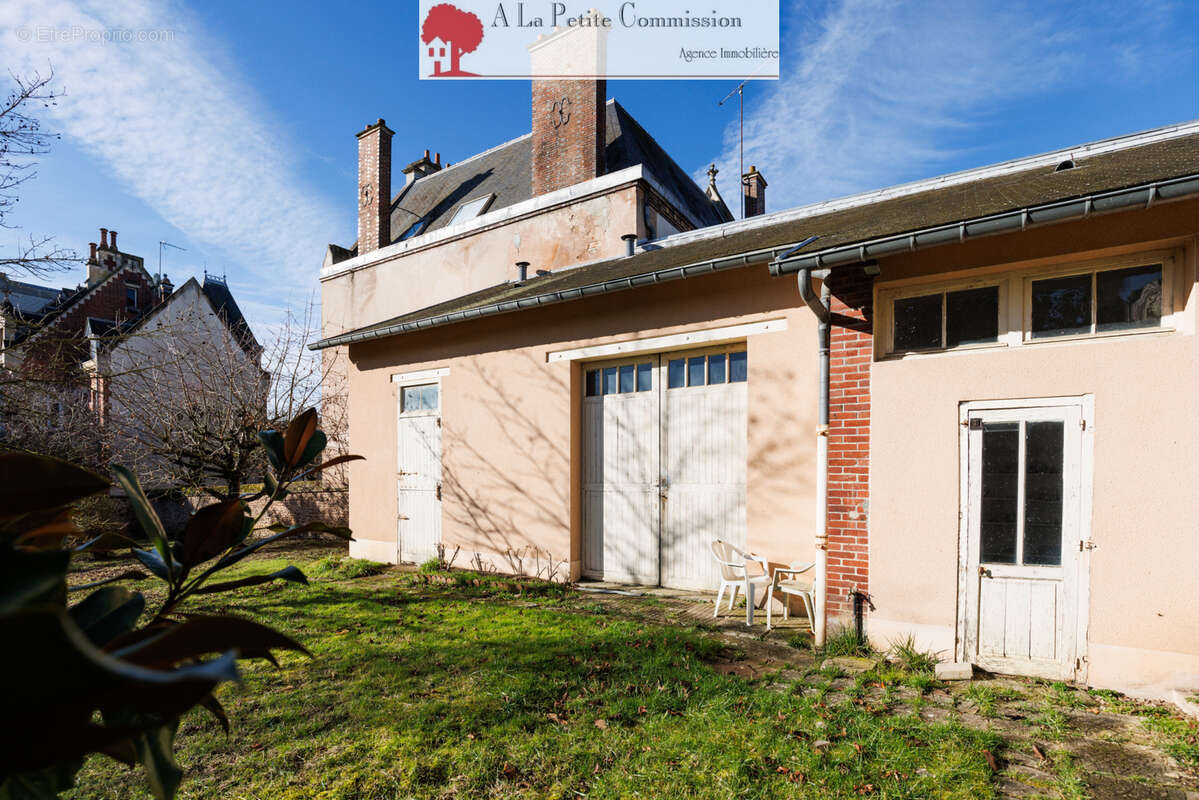 Maison à CHARTRES