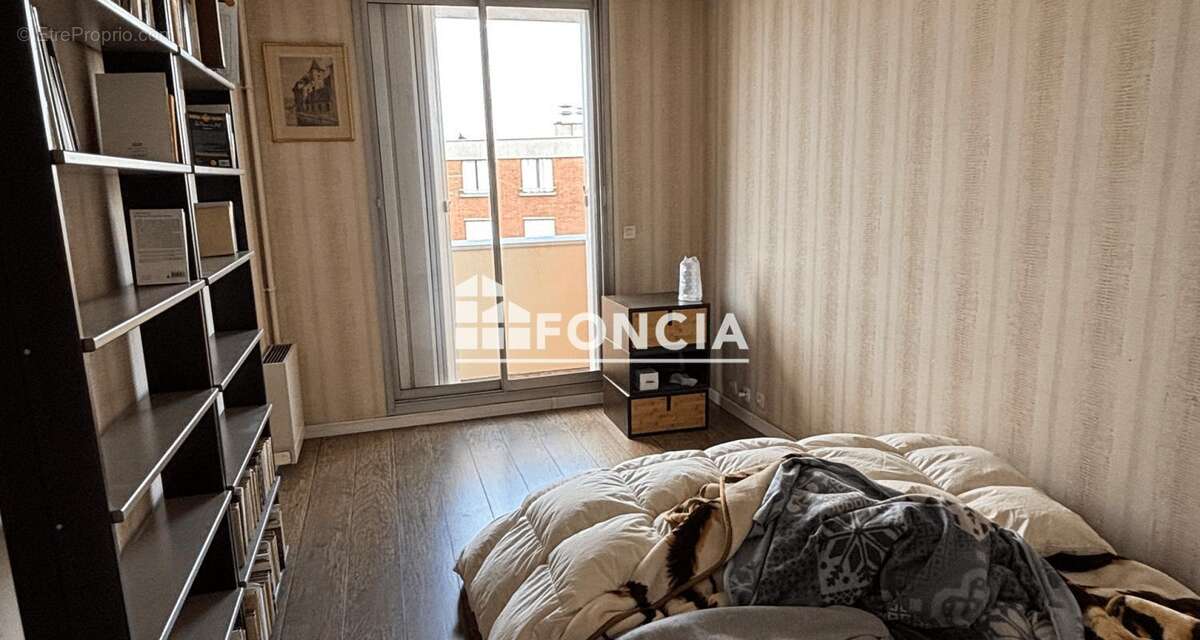 Appartement à STAINS