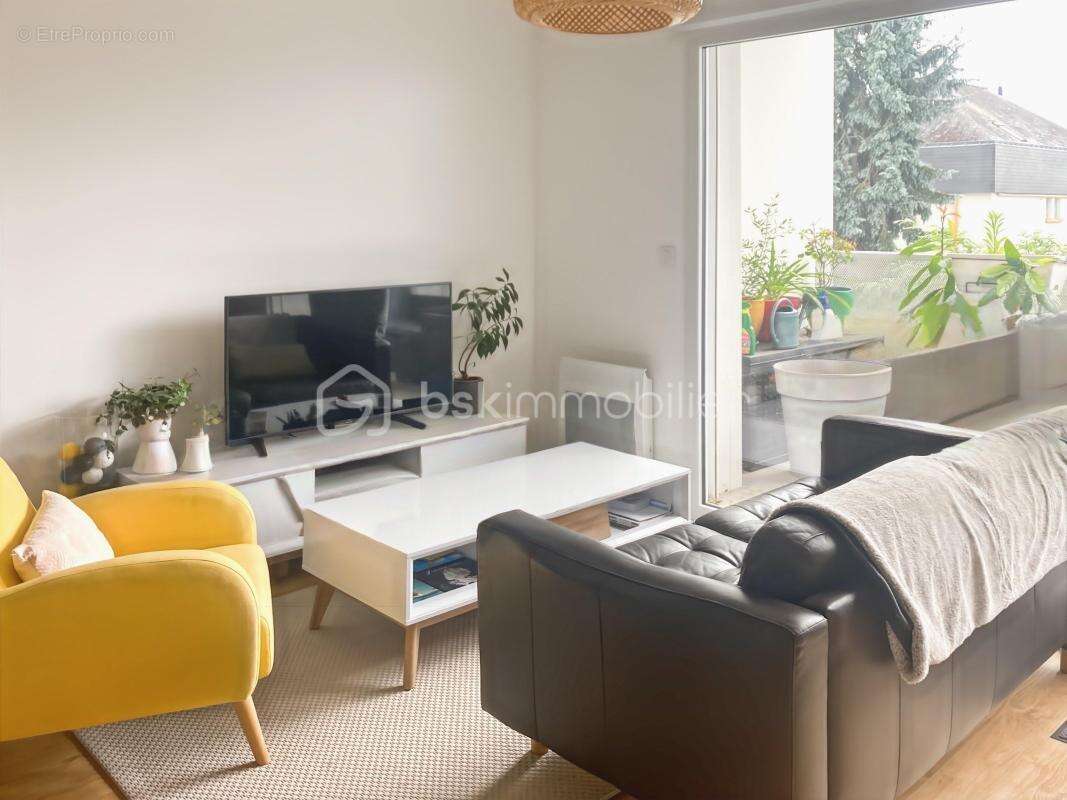 Appartement à LA CHAPELLE-DES-FOUGERETZ