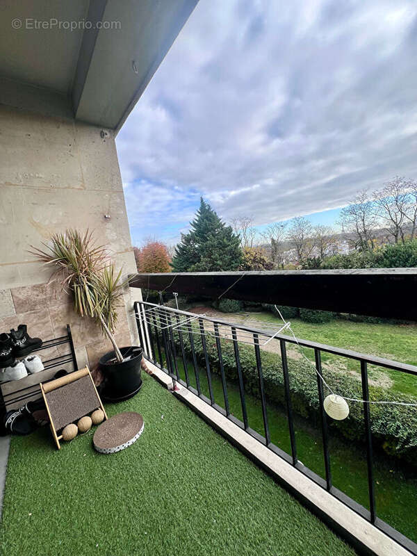 Appartement à SURESNES