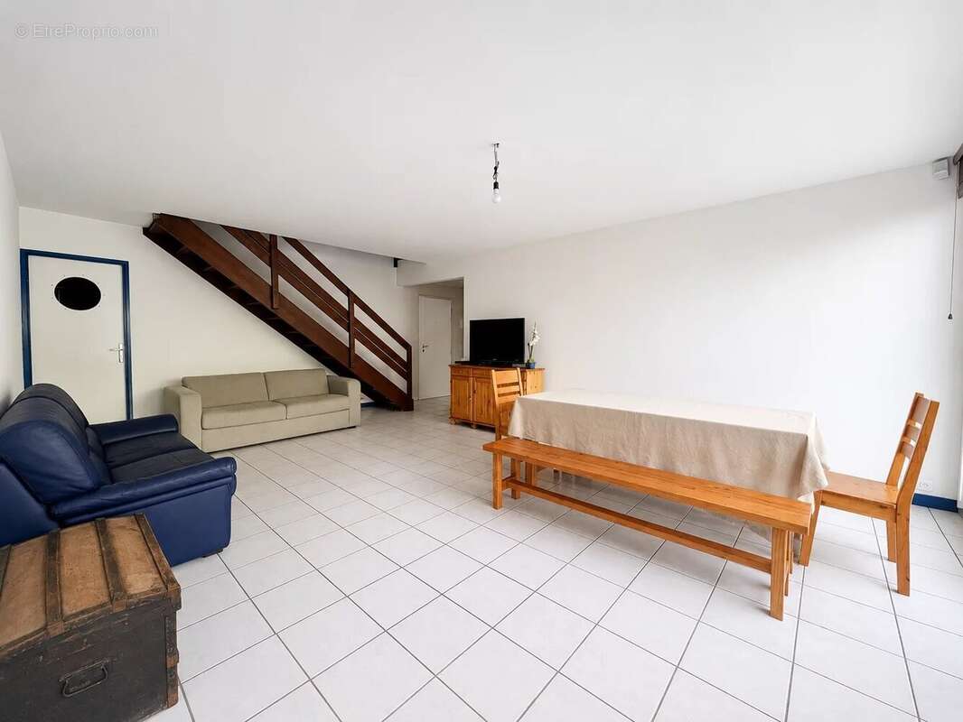 Fontenay-sous-bois – duplex familial avec jardin et box - photo 4