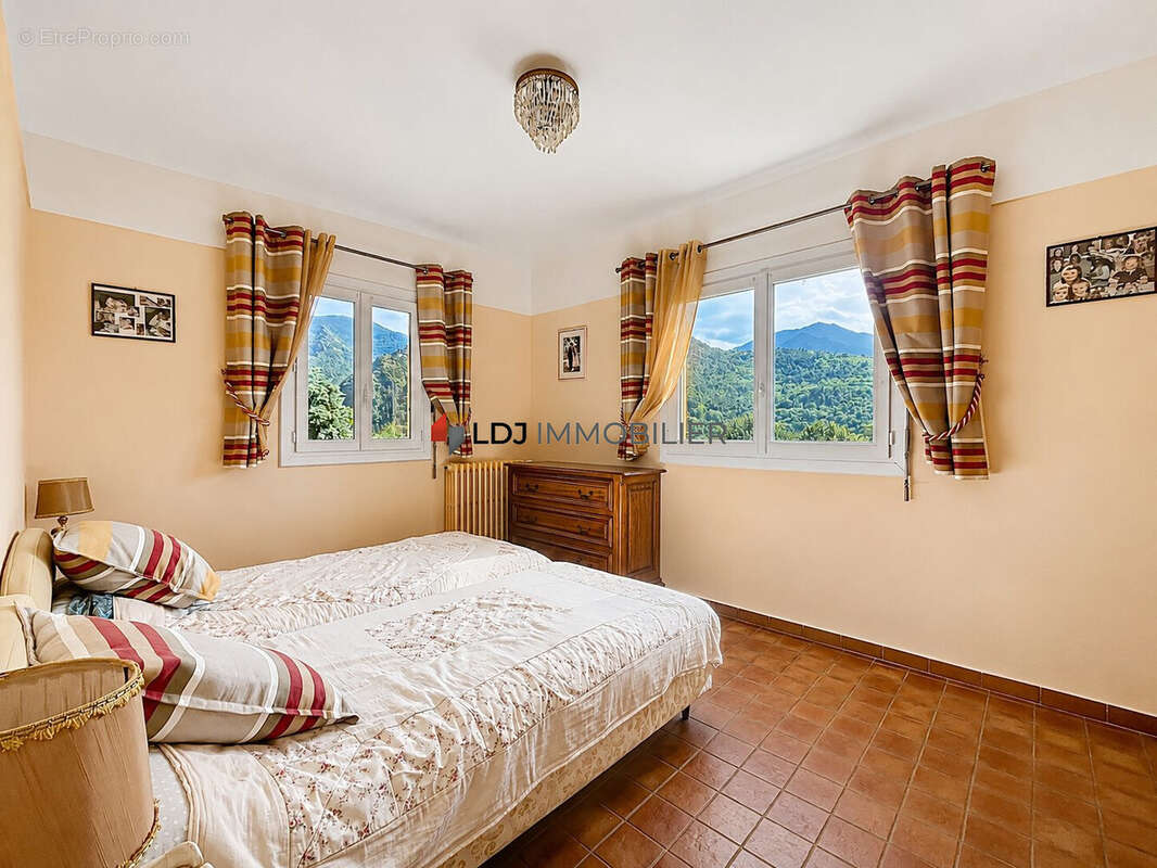 Maison 131 m² à Vernet-Les-Bains  - photo 9