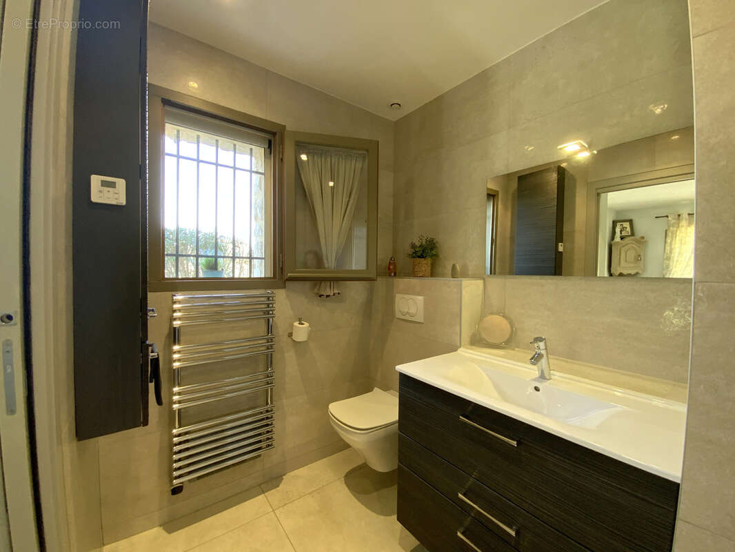 À 10 min d’Uzès   Mas contemporain d’exception avec piscine et prestations haut de gamme - photo 18