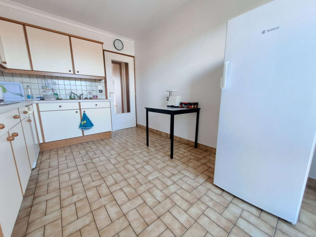 Appartement 2 chambres balcon garage cave - photo 5