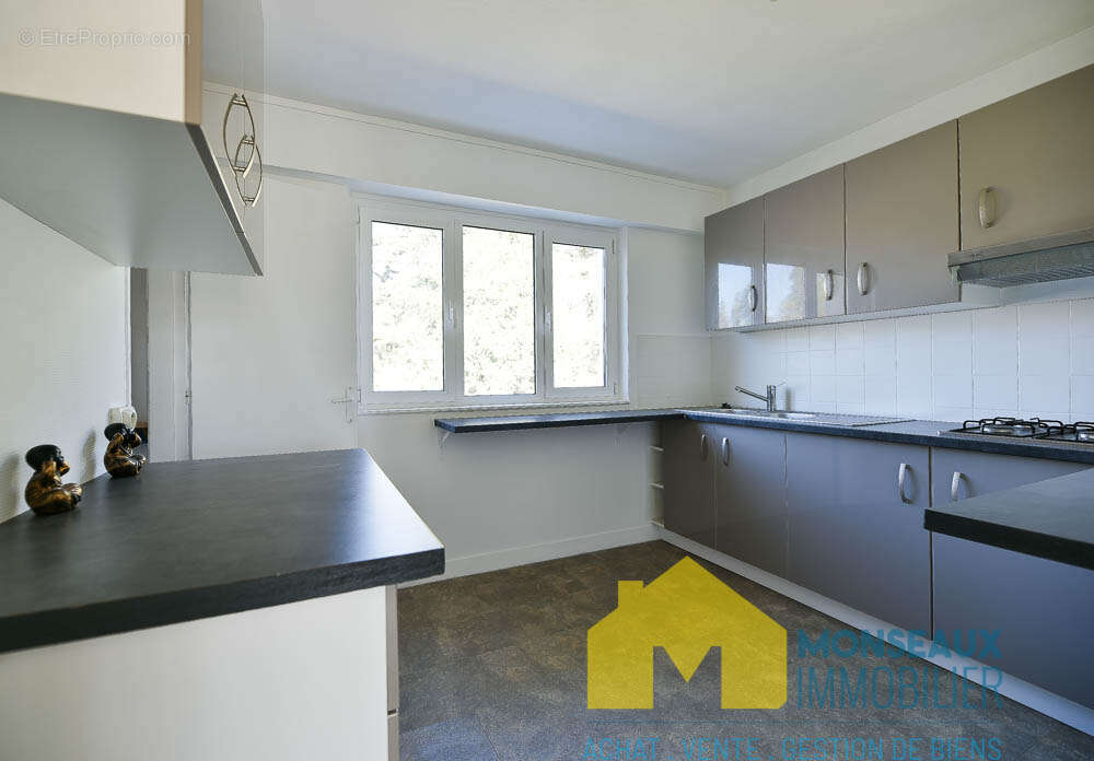 Appartement à CHILLY-MAZARIN