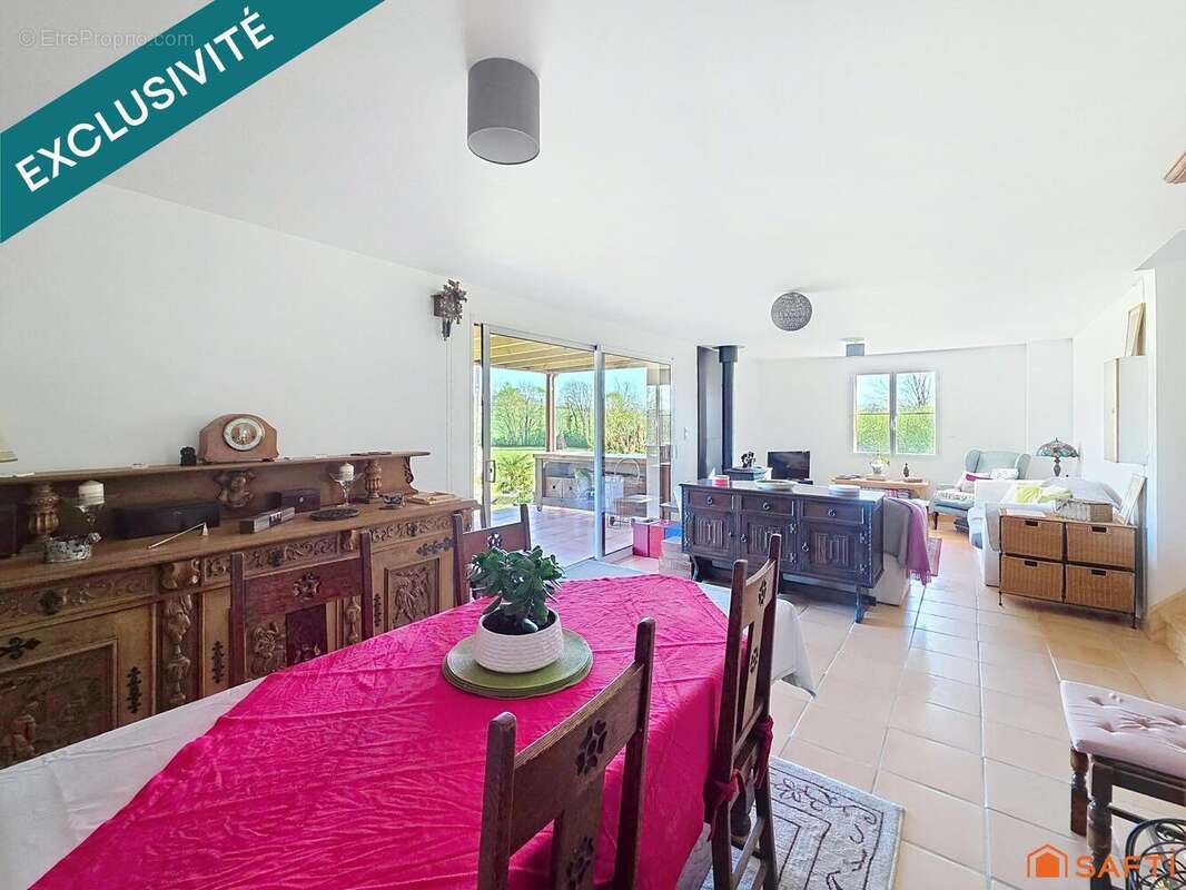 Maison 187 m² à Seyches  - photo 5