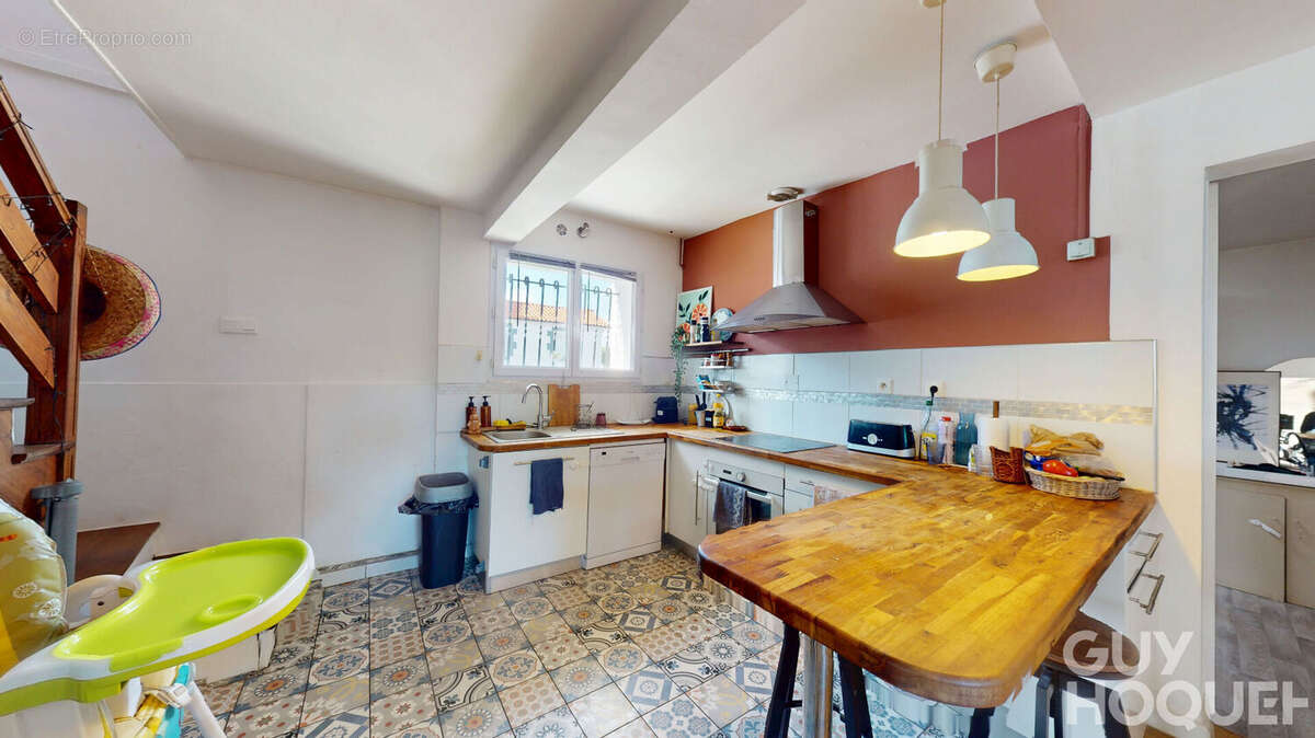 Maison de caractère rénové avec jardin - photo 5