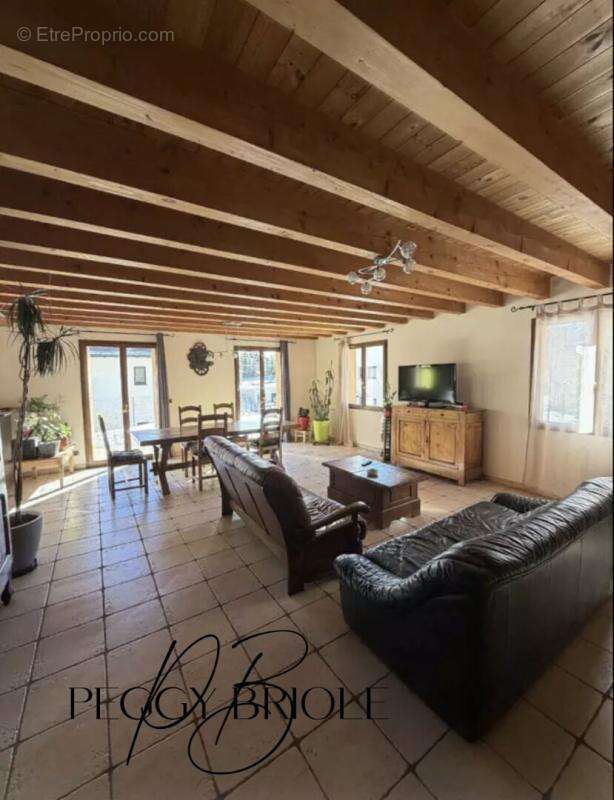 Maison à FORMIGUERES