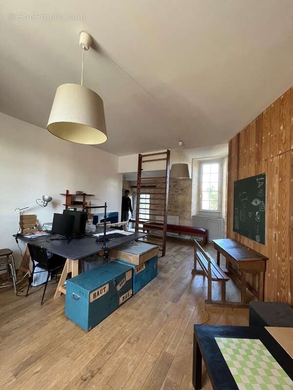 c51d0950-4414-4f99-989c-7ce682988bd7.jpeg - Maison à LIBOURNE