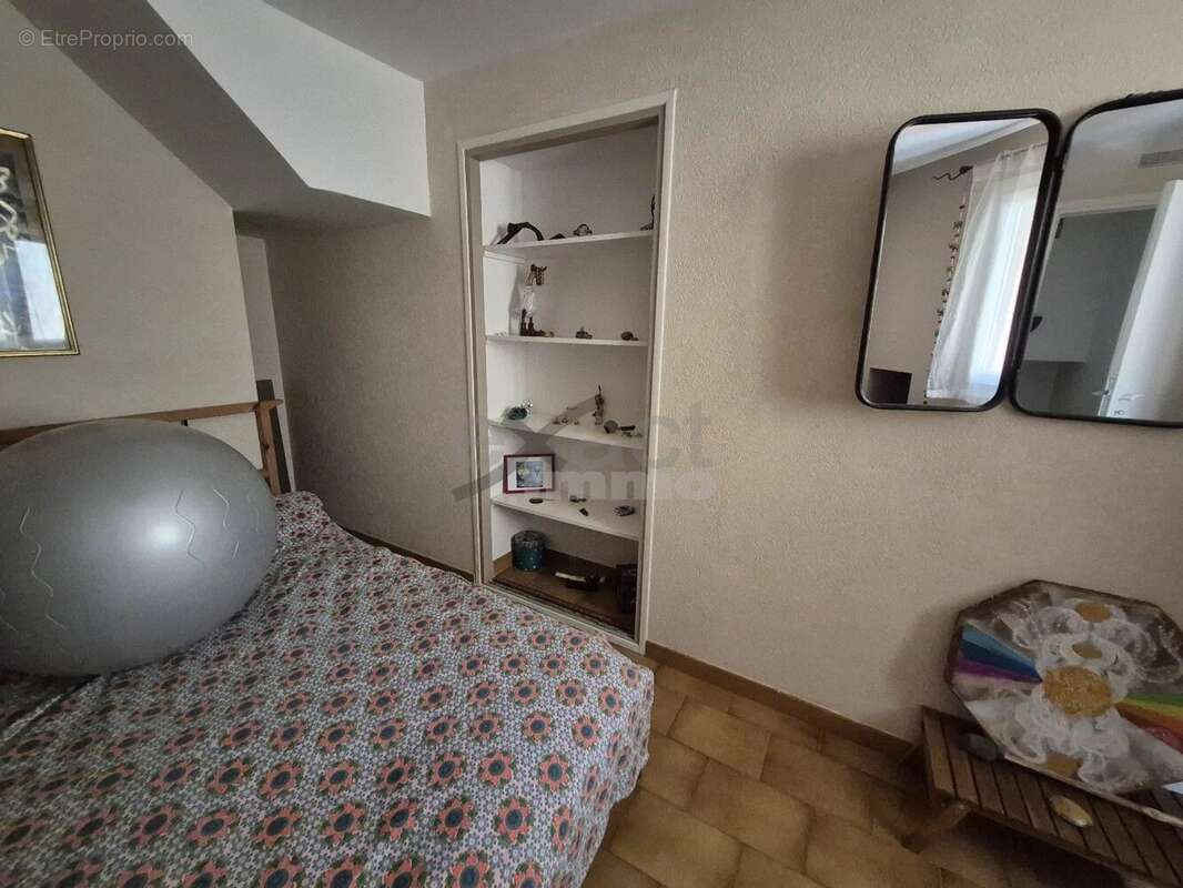 Maison à COURNONTERRAL