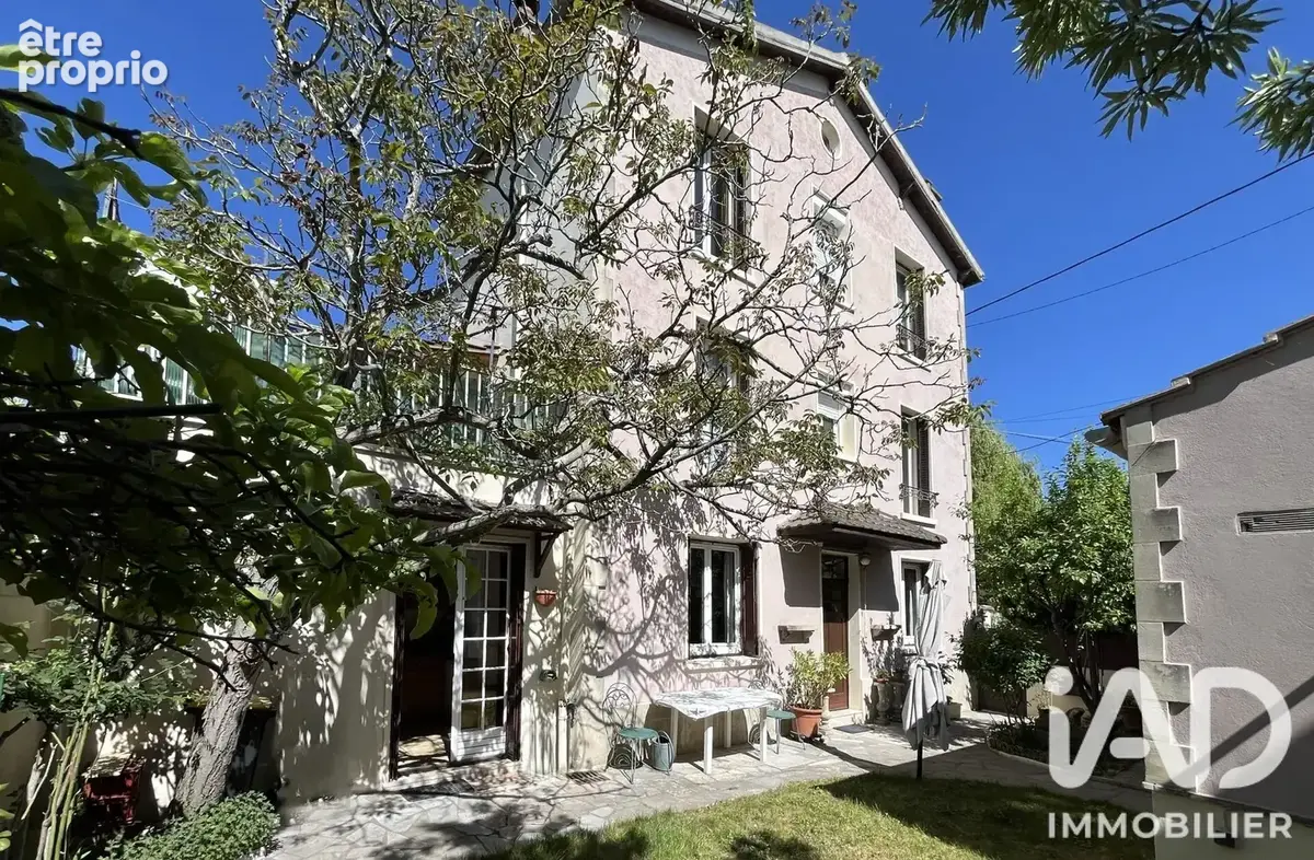 Photo 1 - Maison à GAGNY
