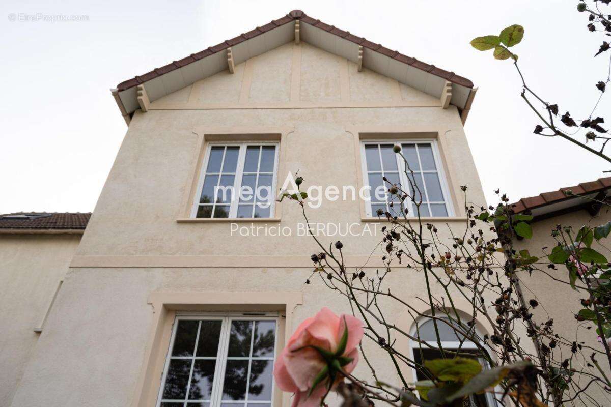 Maison familiale à Saint Germain en Laye - photo 3