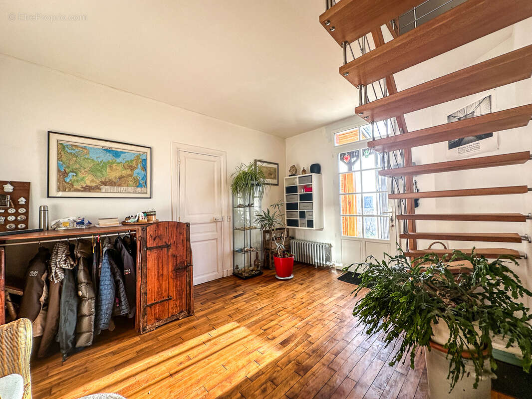 Maison à PLAISIR