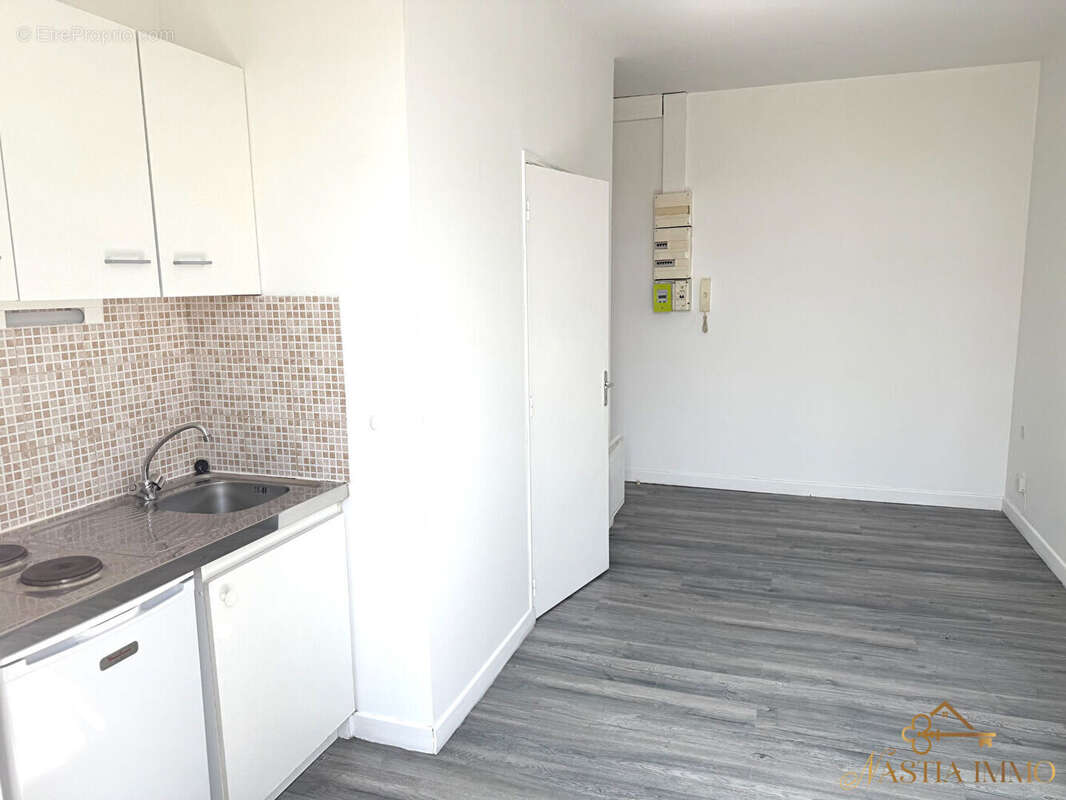 Appartement  1 pièce(s) 17.06 m2 - photo 5