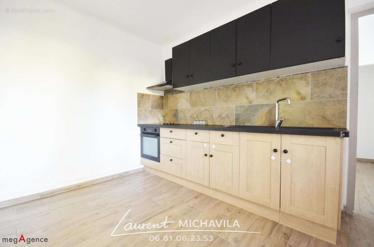 Bel appartement t3 60m² refait a neuf– rdc– résidence sécurisée – 149 900 € - photo 2