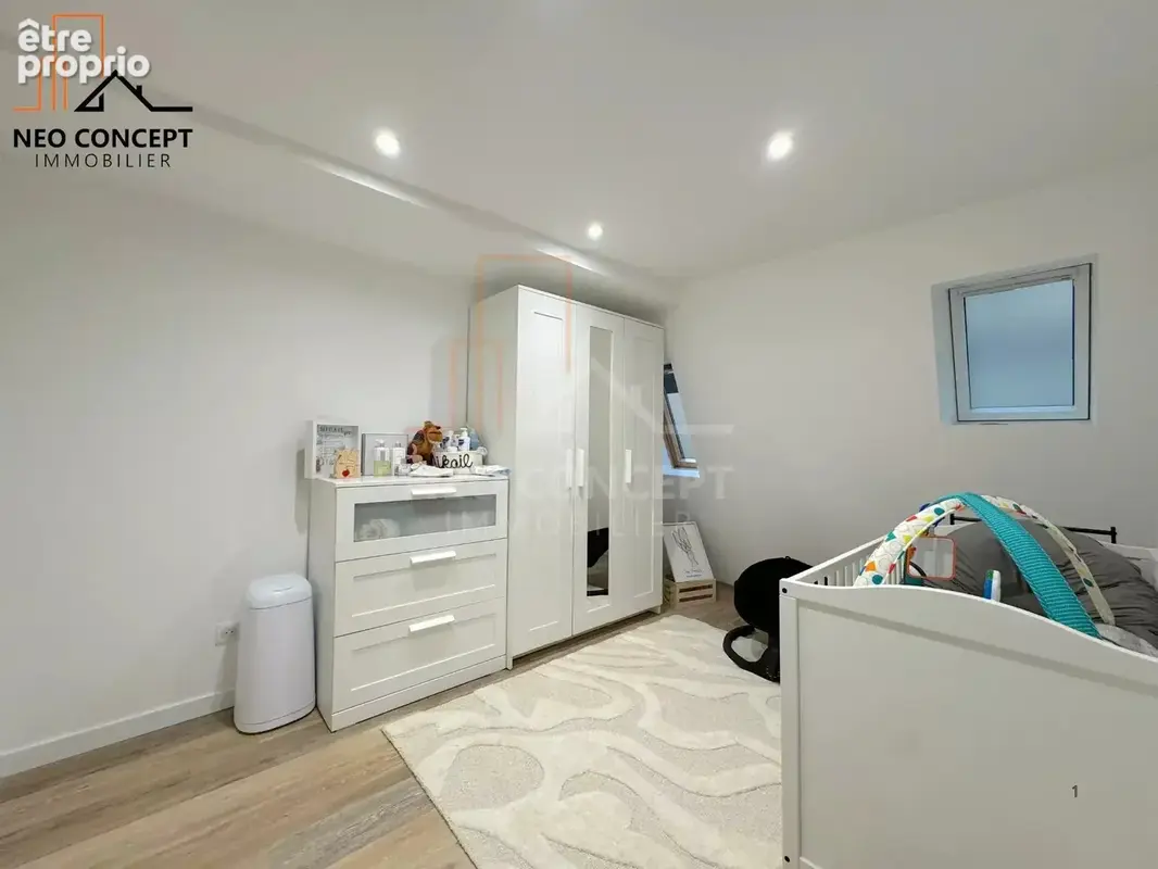 BRUMATH – Maison entièrement rénovée de 100 m² avec garage - photo 9