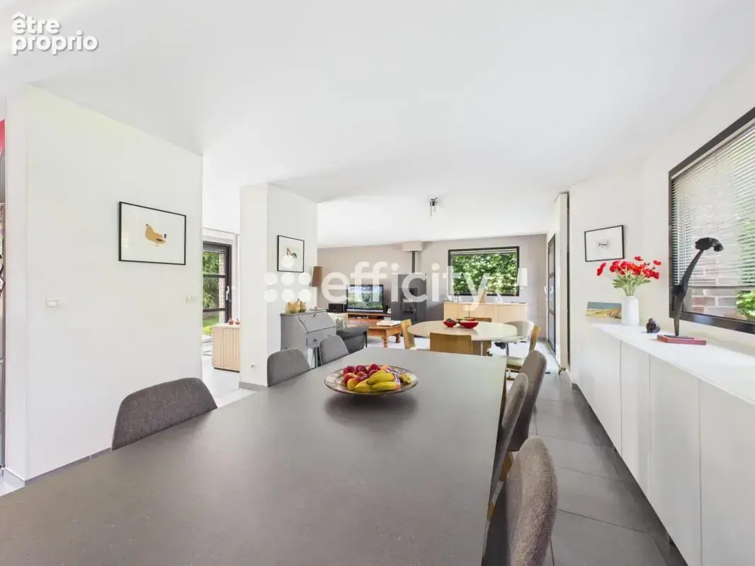 Maison 220 m² à Lesquin  - photo 8