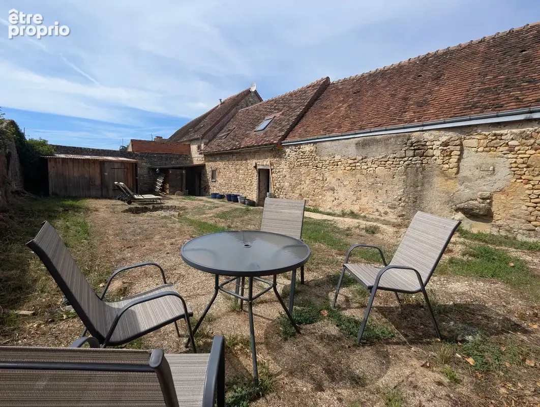 Charmante petite maison de caractère dans l'Indre (36) - photo 2