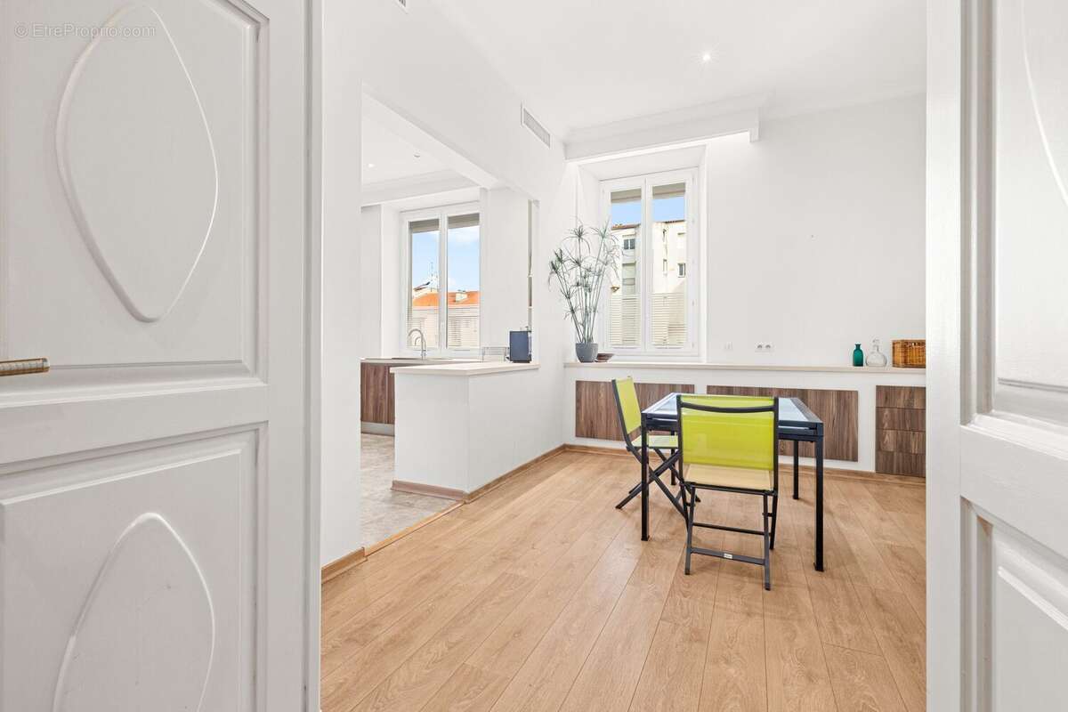 Appartement 149 m² à Nice  - photo 8