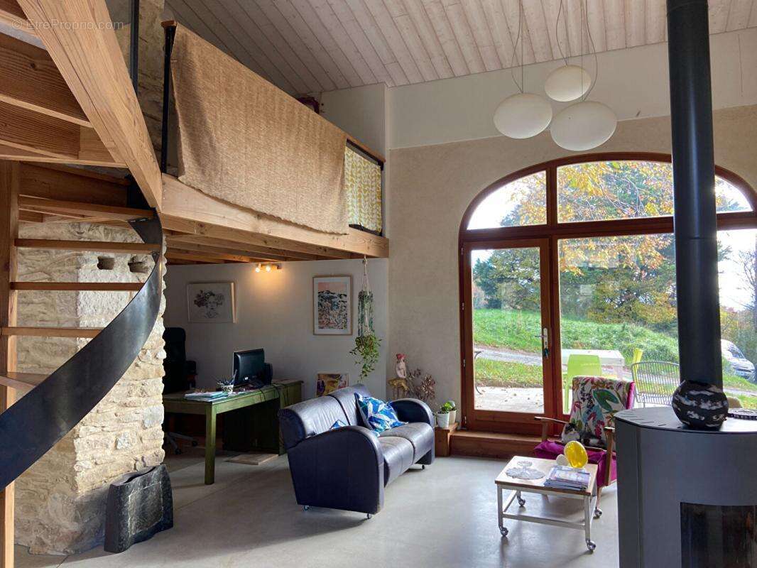 Maison à MARSANNE