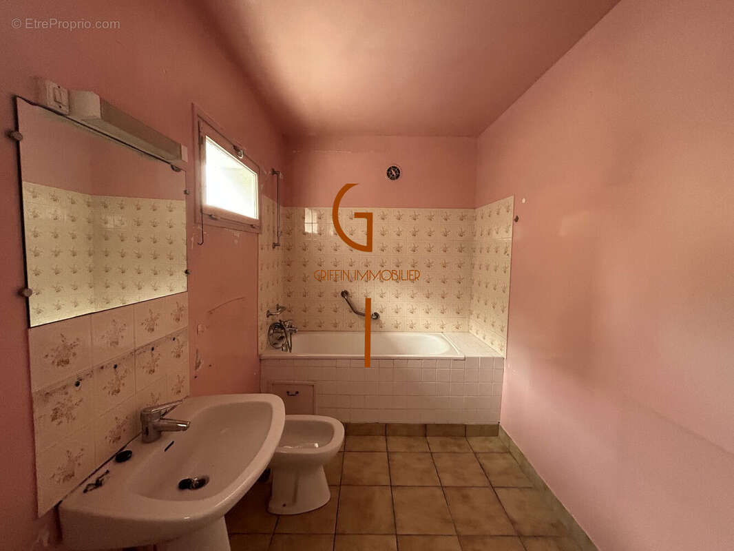 Maison à GONNEVILLE-LA-MALLET