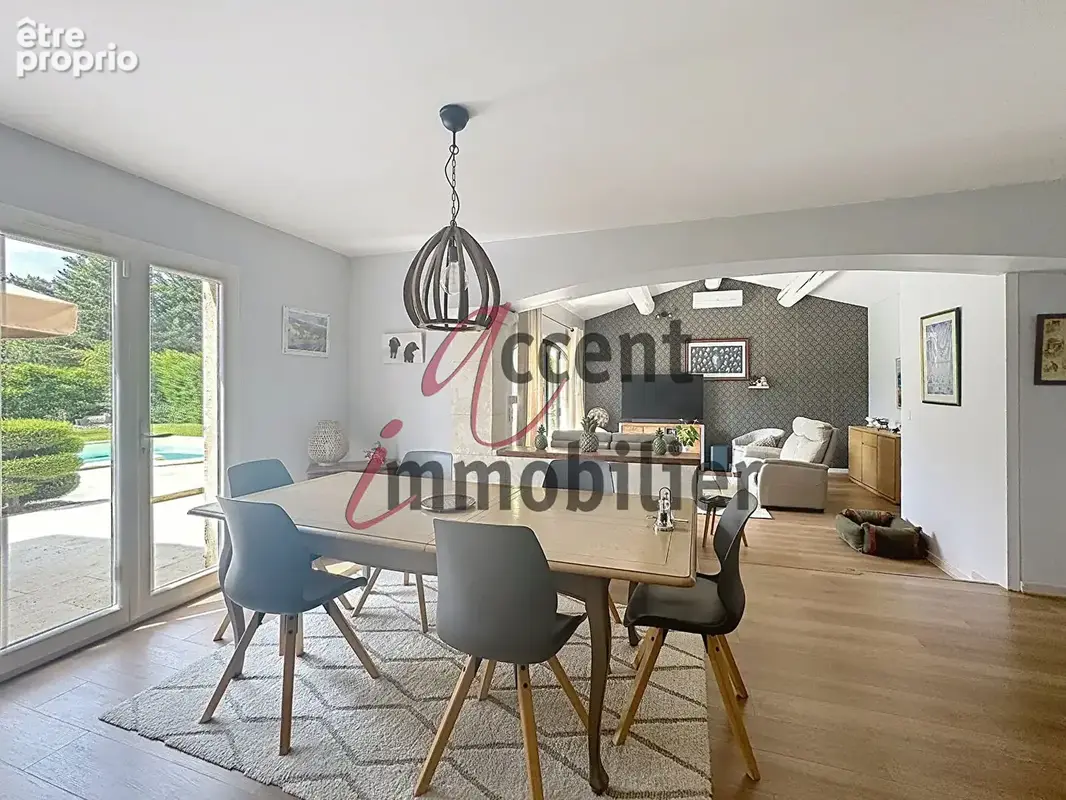 Mollégès, villa de 130m² avec piscine sur 1200m² de terrain - photo 5