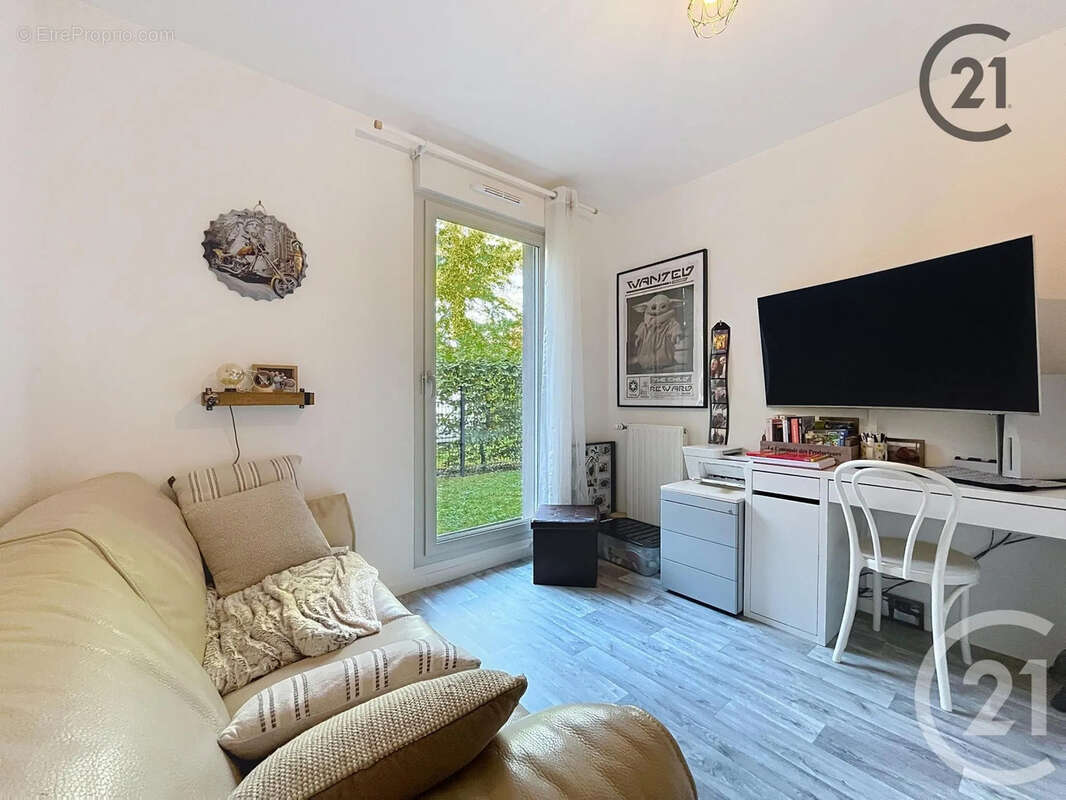 Appartement à BRIE-COMTE-ROBERT