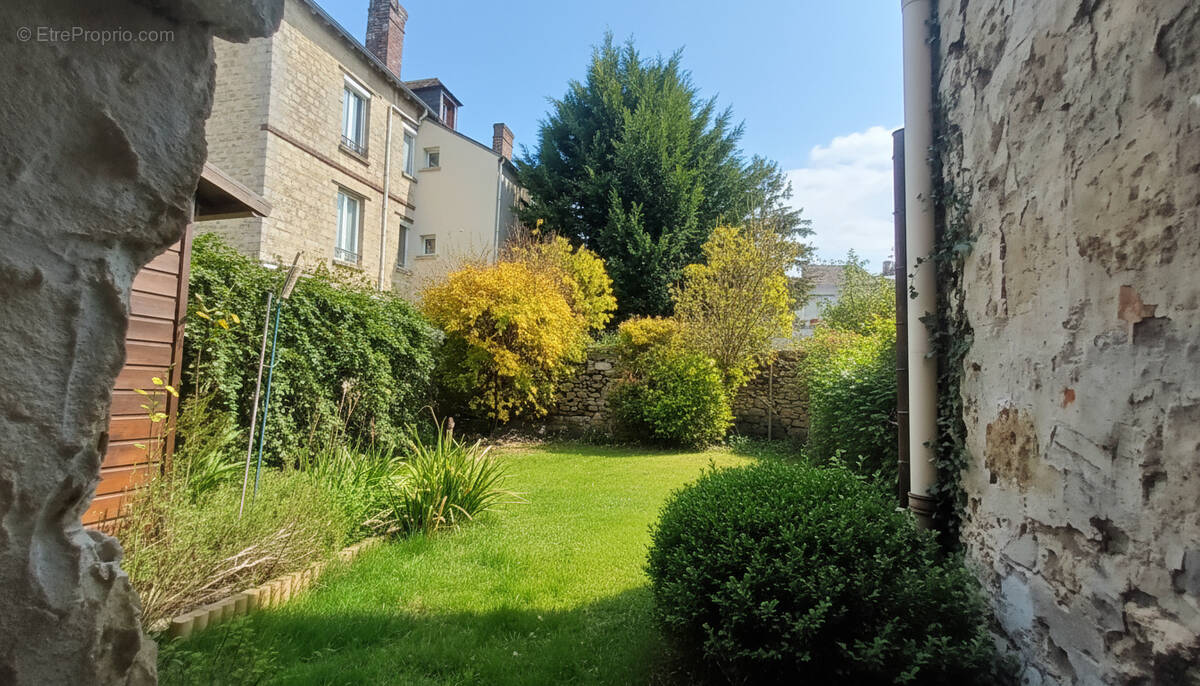 Maison à BEAUMONT-SUR-OISE