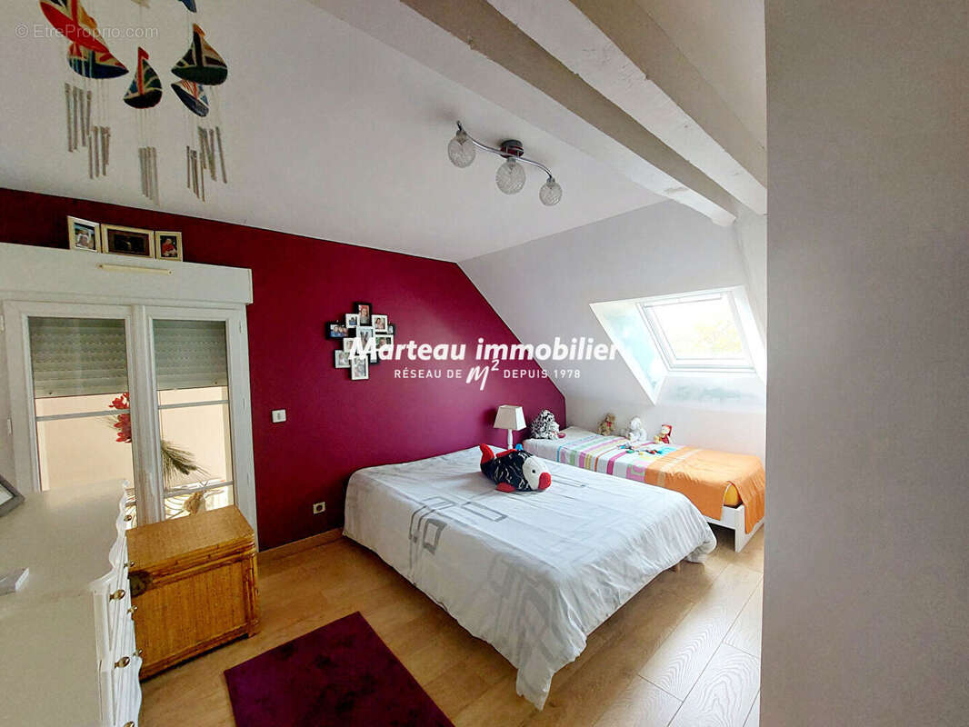 Maison à YVRE-L&#039;EVEQUE