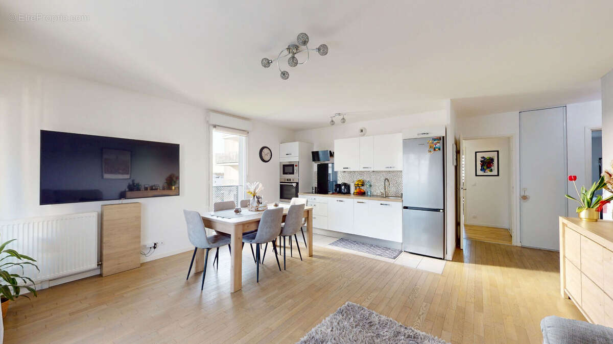 Appartement à LES ULIS