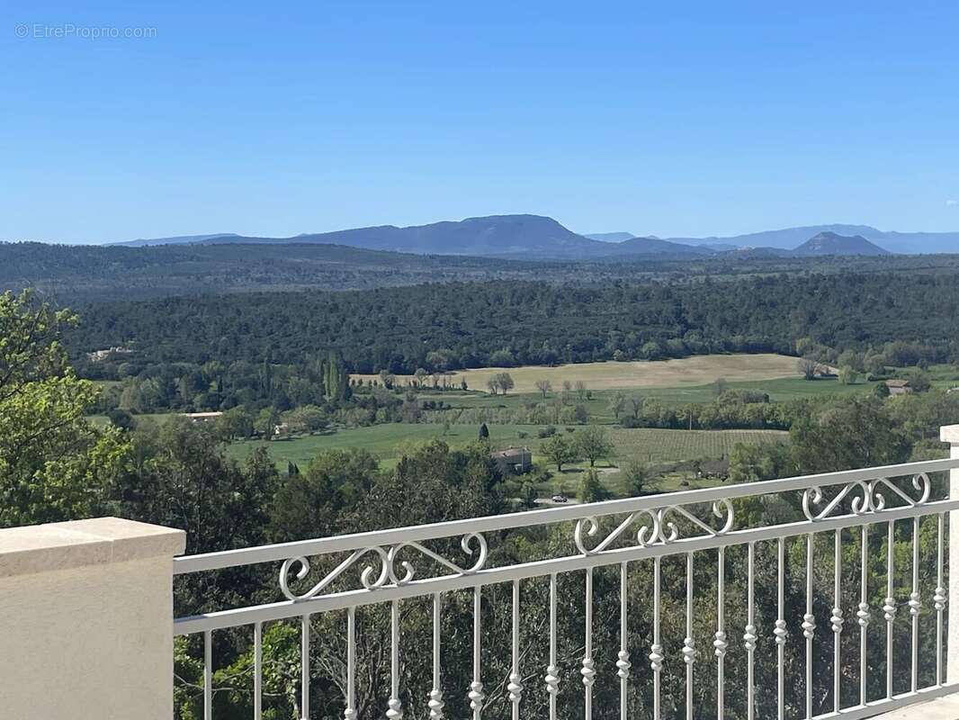 Maison à MOISSAC-BELLEVUE