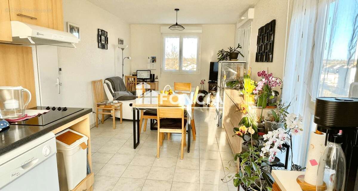 Appartement à THAON-LES-VOSGES
