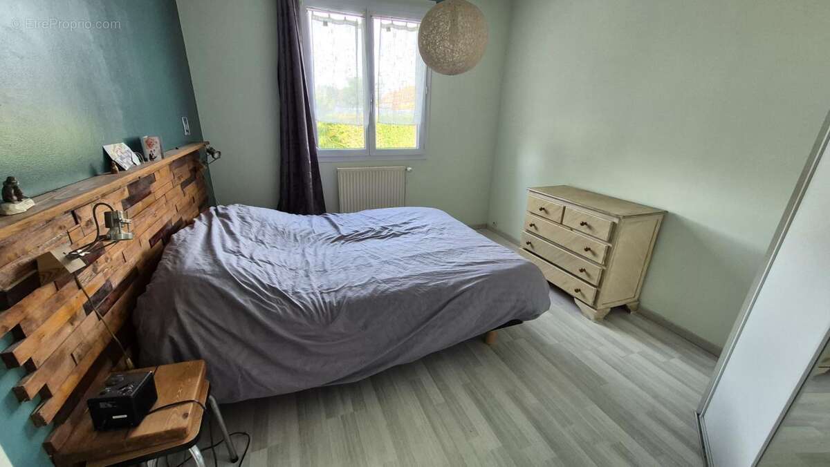 Maison à LA SUZE-SUR-SARTHE