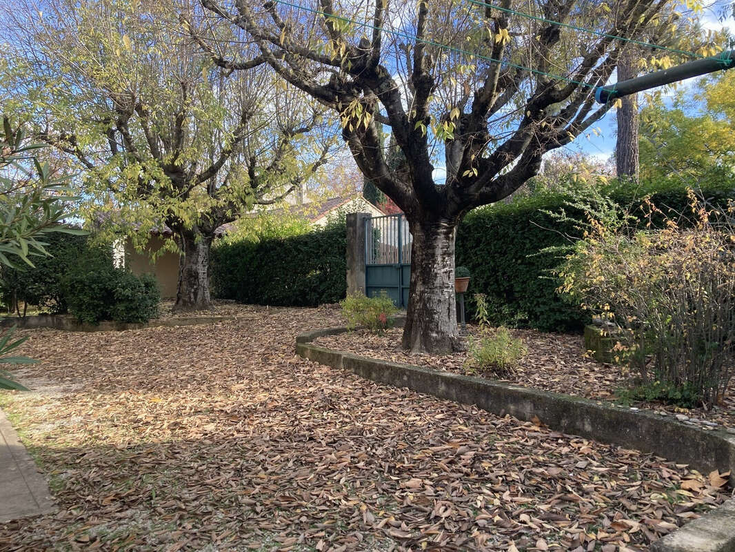 Maison à CHARLEVAL
