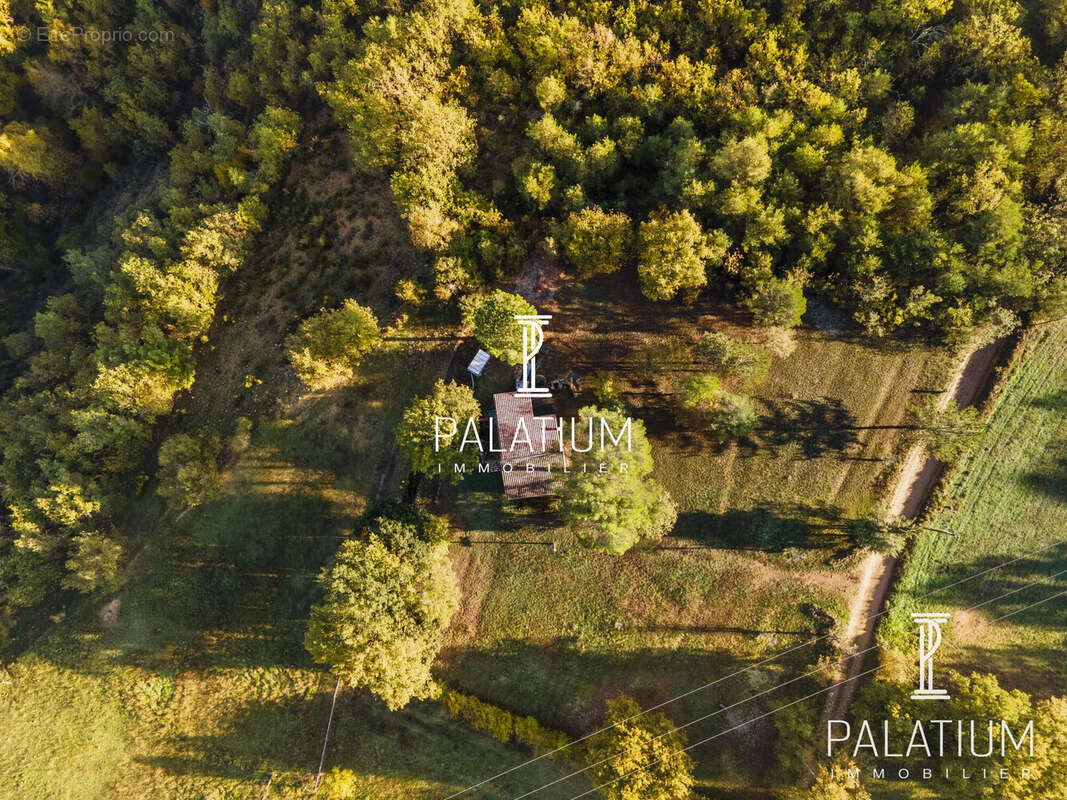 Maison à SAINT-MARTIN-DE-BROMES