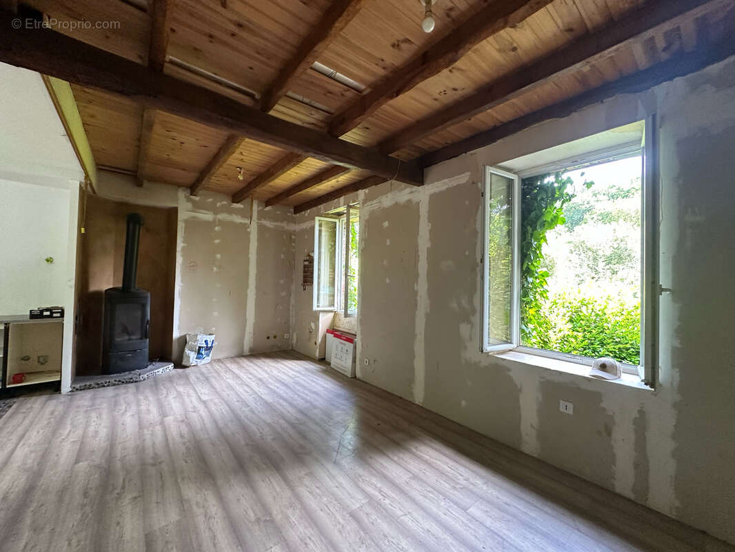 Maison à Naves en Corrèze - photo 3