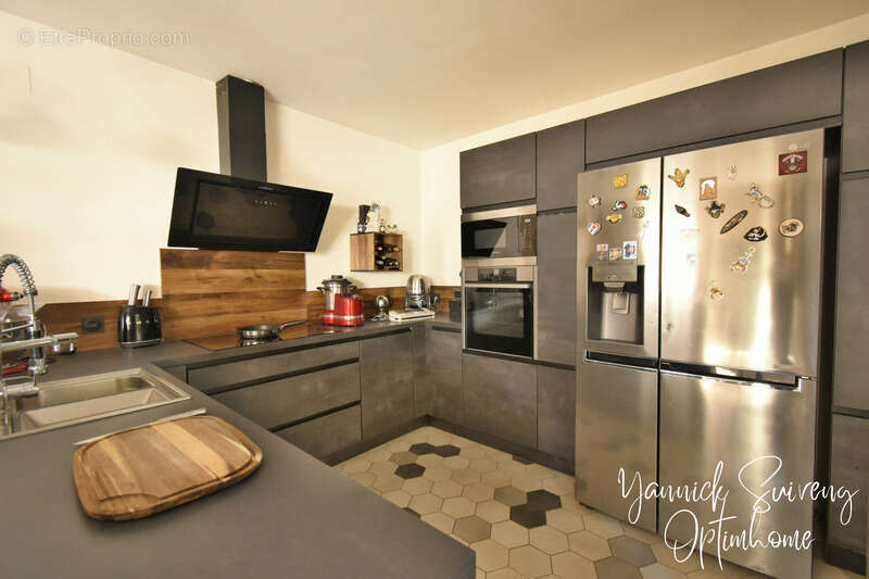 Maison t6 + studio et garage - pia (66380) - photo 8