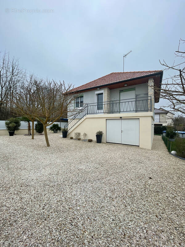 Maison à APPOIGNY