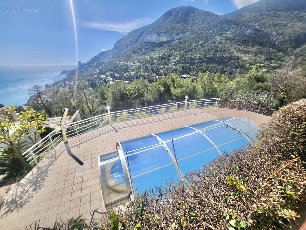 Maison à ROQUEBRUNE-CAP-MARTIN