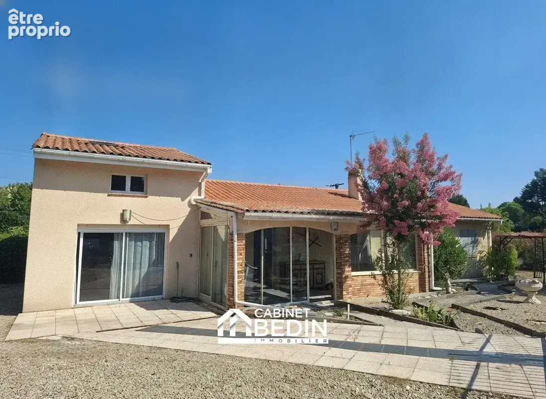 Maison à FARGUES-SAINT-HILAIRE
