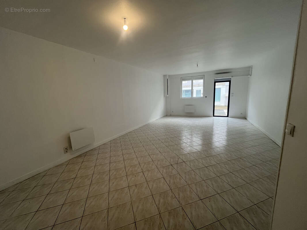 Appartement à NOYEN-SUR-SARTHE