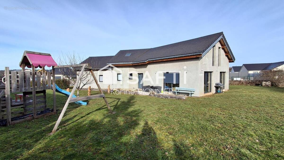 Photo 1 - Maison à CHAMPAGNOLE