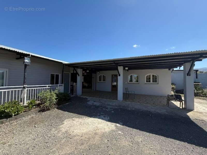 Maison à SAINT-PIERRE